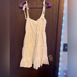 Jessica Simpson size small white dress
